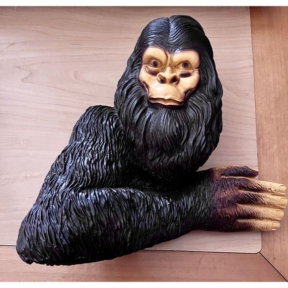Other - Bigfoot Sasquatch Bust Figurine Resin Statue Cryptid Yeti Cabin Lodge Decor 8.5"